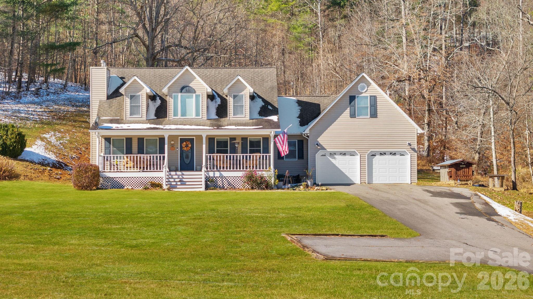 2581 Double Island Road Burnsville NC 28740