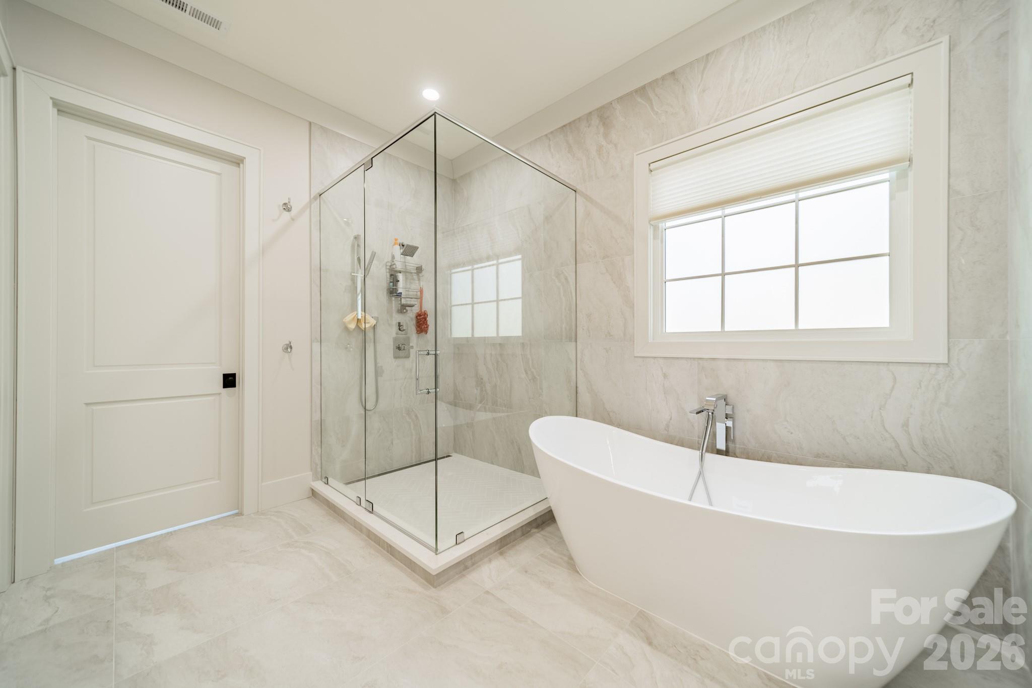 3319 Gresham Place Charlotte NC 28211