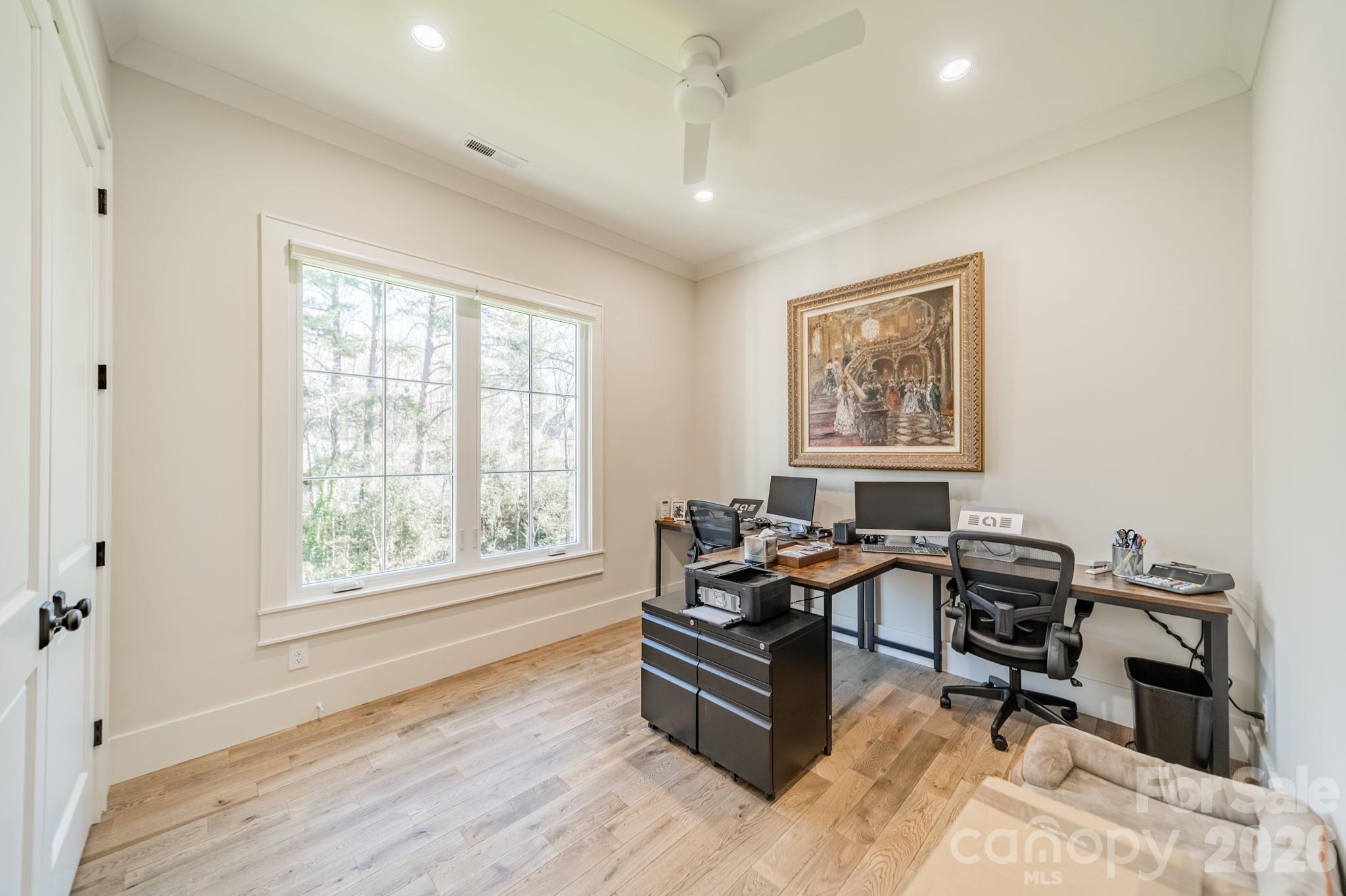 3319 Gresham Place Charlotte NC 28211