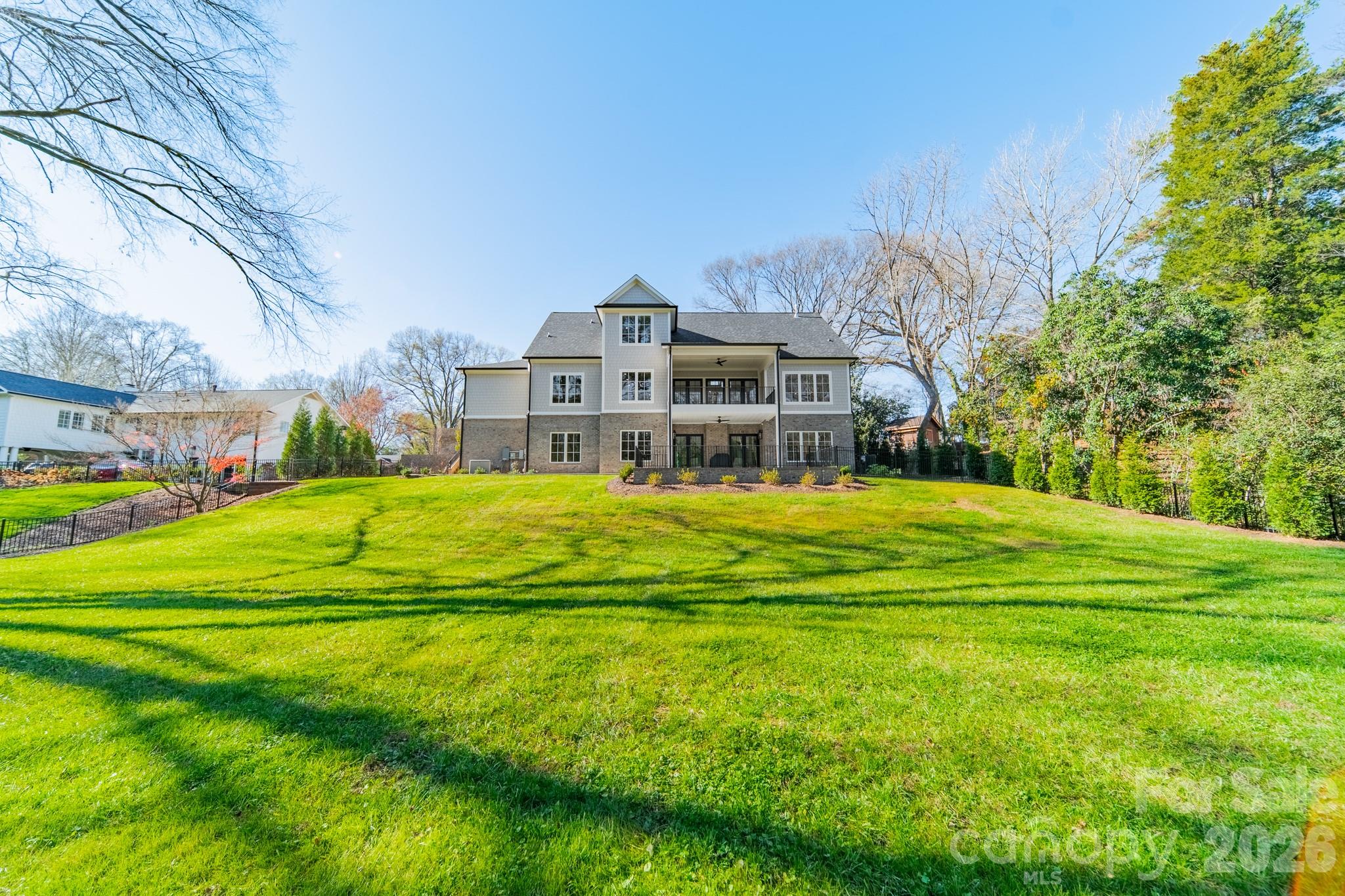 3319 Gresham Place Charlotte NC 28211