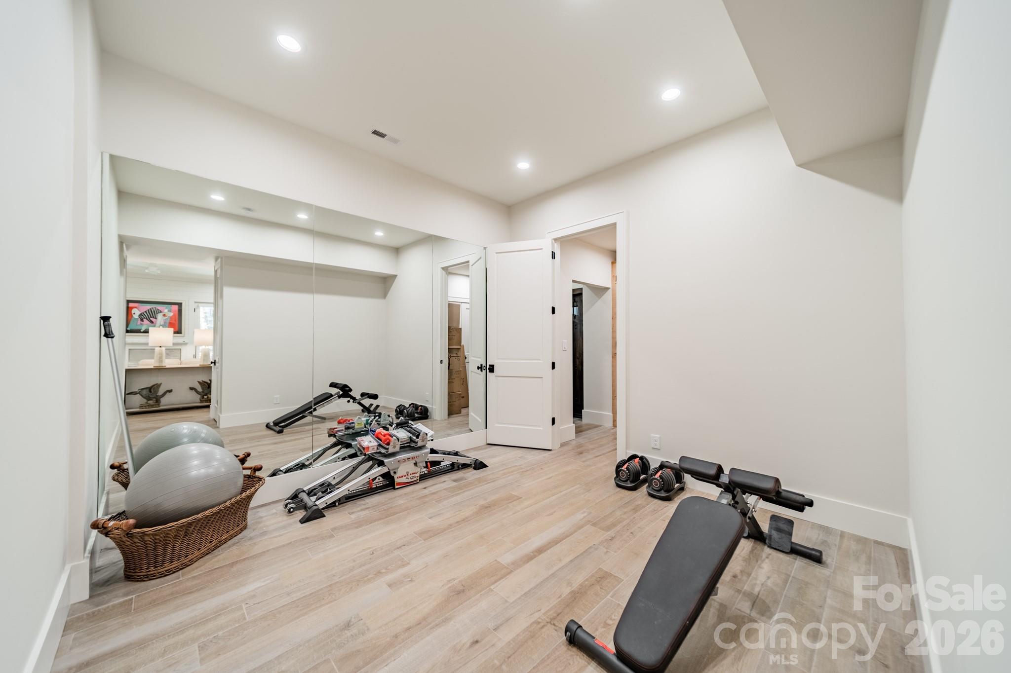 3319 Gresham Place Charlotte NC 28211