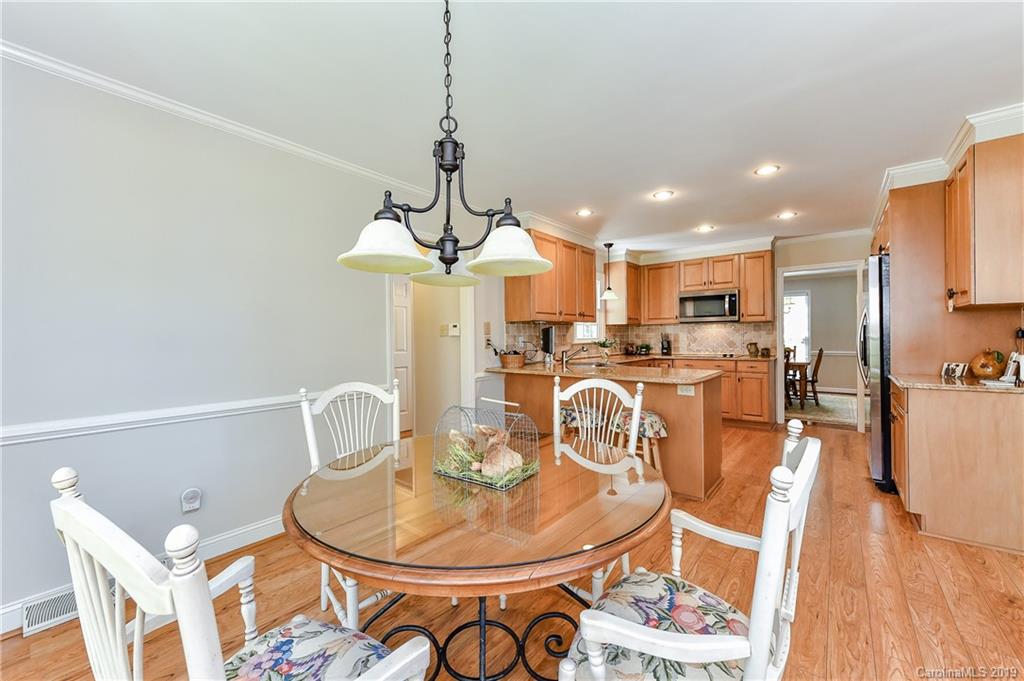 2349 Hopecrest Drive Charlotte NC 28210