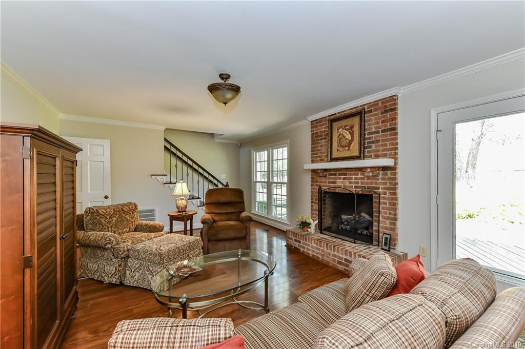 2349 Hopecrest Drive Charlotte NC 28210