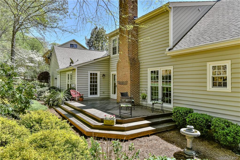 2349 Hopecrest Drive Charlotte NC 28210