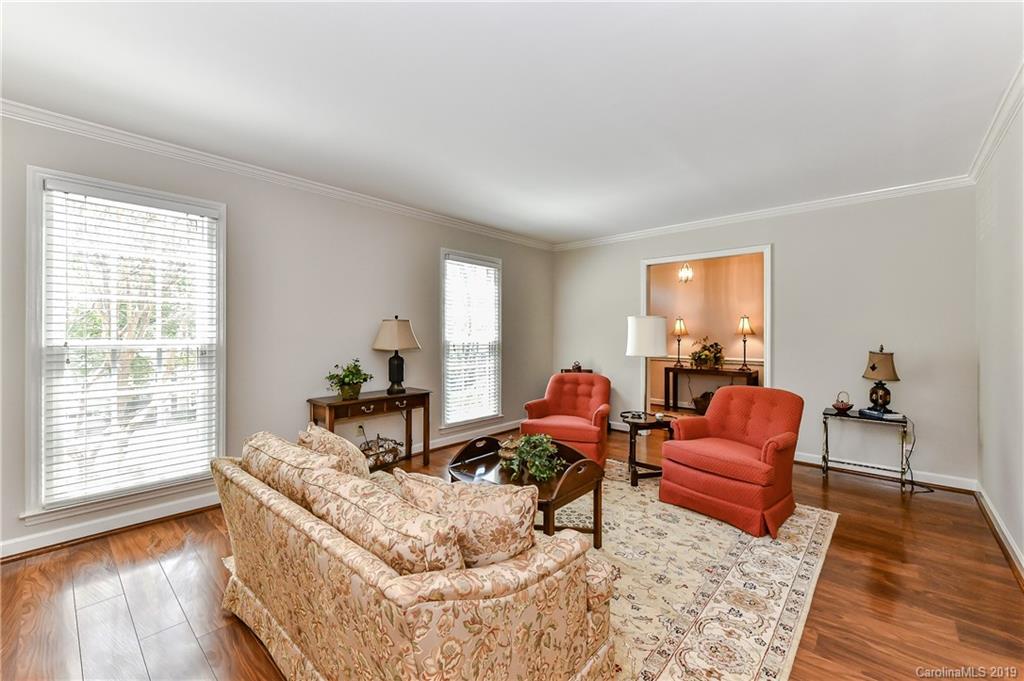2349 Hopecrest Drive Charlotte NC 28210