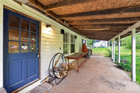 628 Grassy Knob Road Rutherfordton NC 28139
