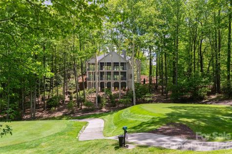 99 Little Cherokee Ridge Hendersonville NC 28739