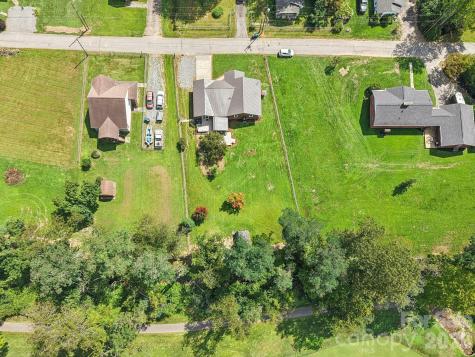 55 Polk Street Waynesville NC 28786