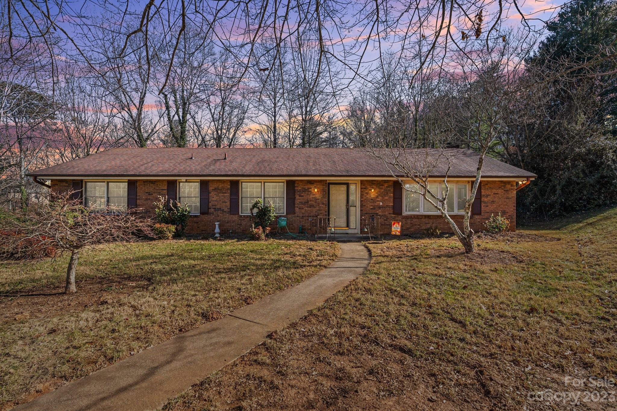539 Bluebird Ridge Asheville NC 28804