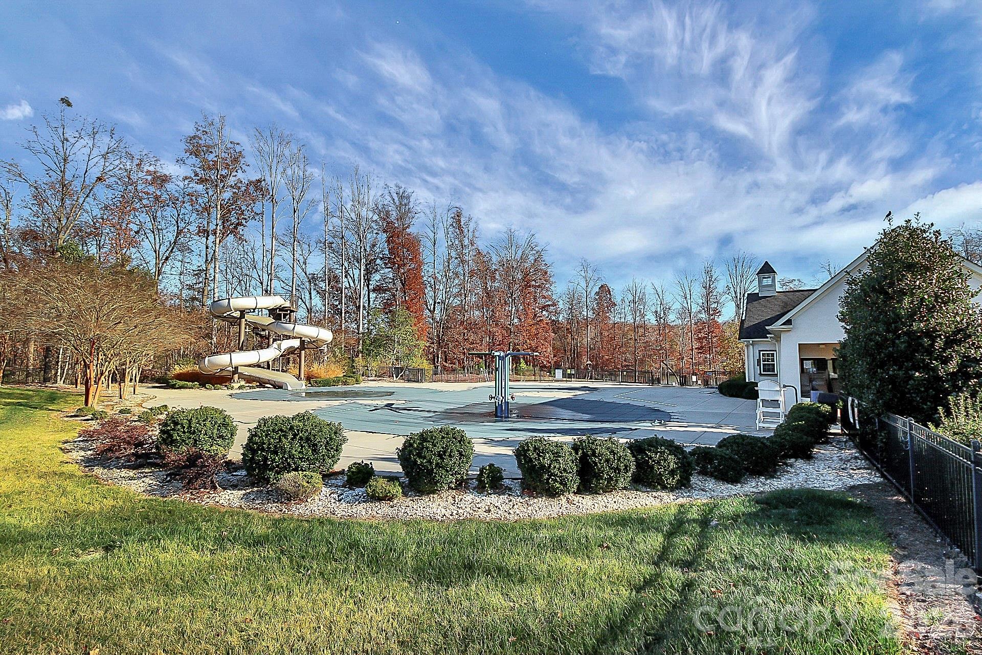 5033 El Molino Drive Charlotte NC 28214