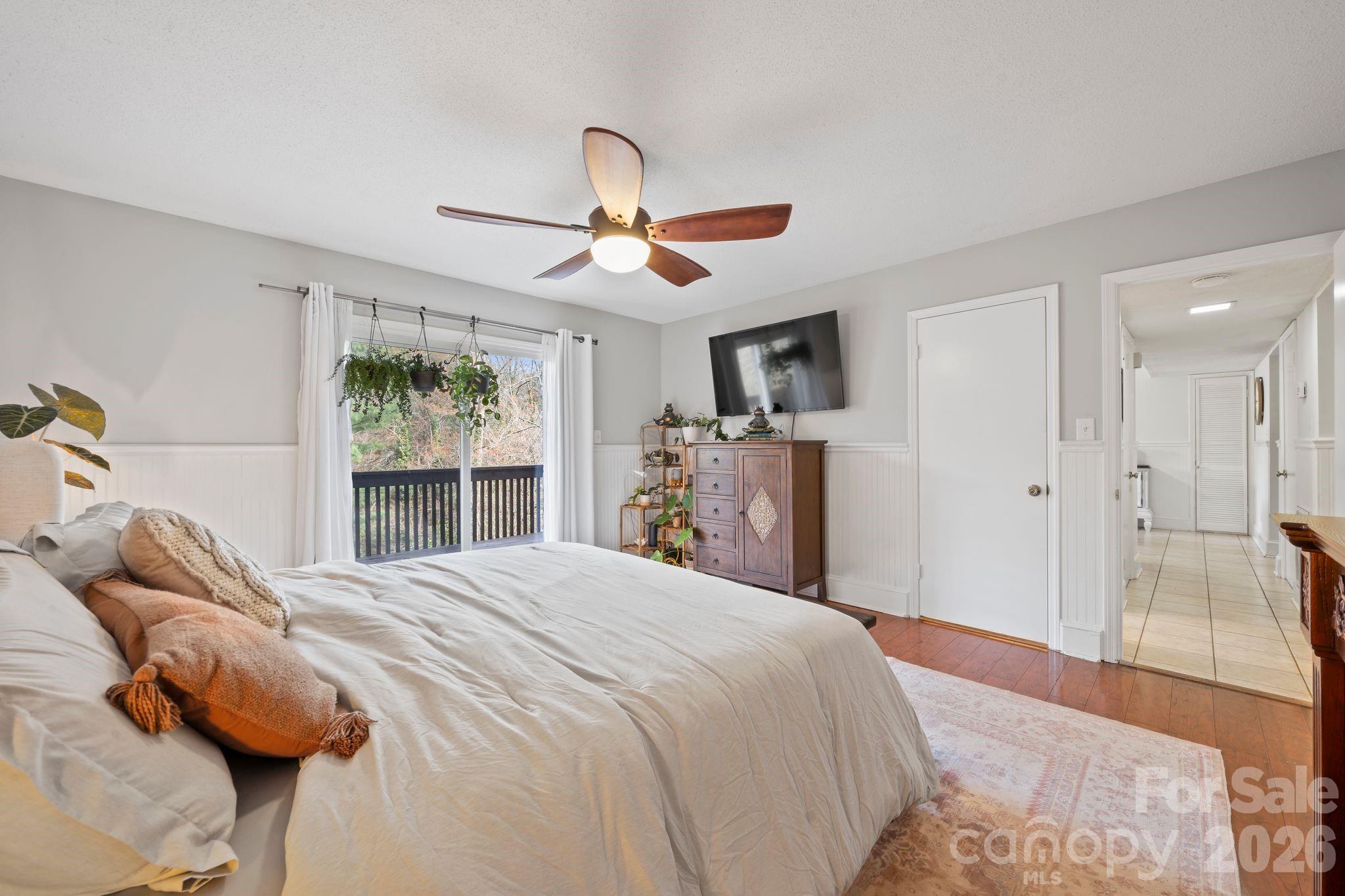 350 21st Avenue Drive NW Hickory NC 28601