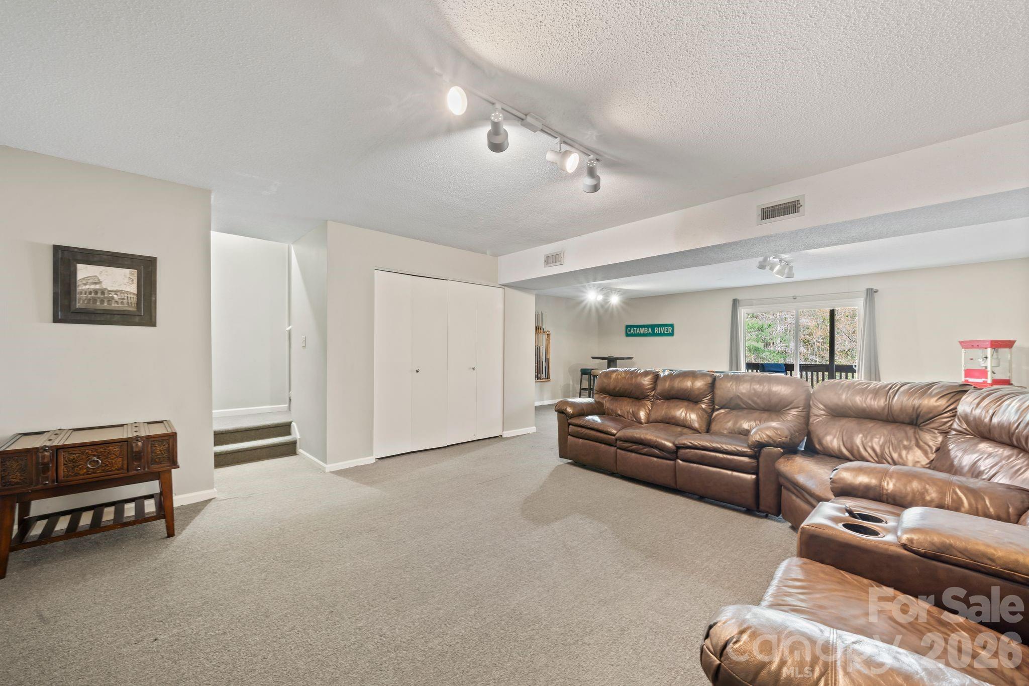 350 21st Avenue Drive NW Hickory NC 28601