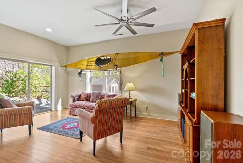 429 Pearson Drive Asheville NC 28801