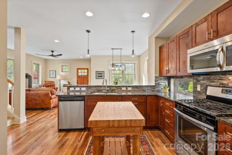 429 Pearson Drive Asheville NC 28801
