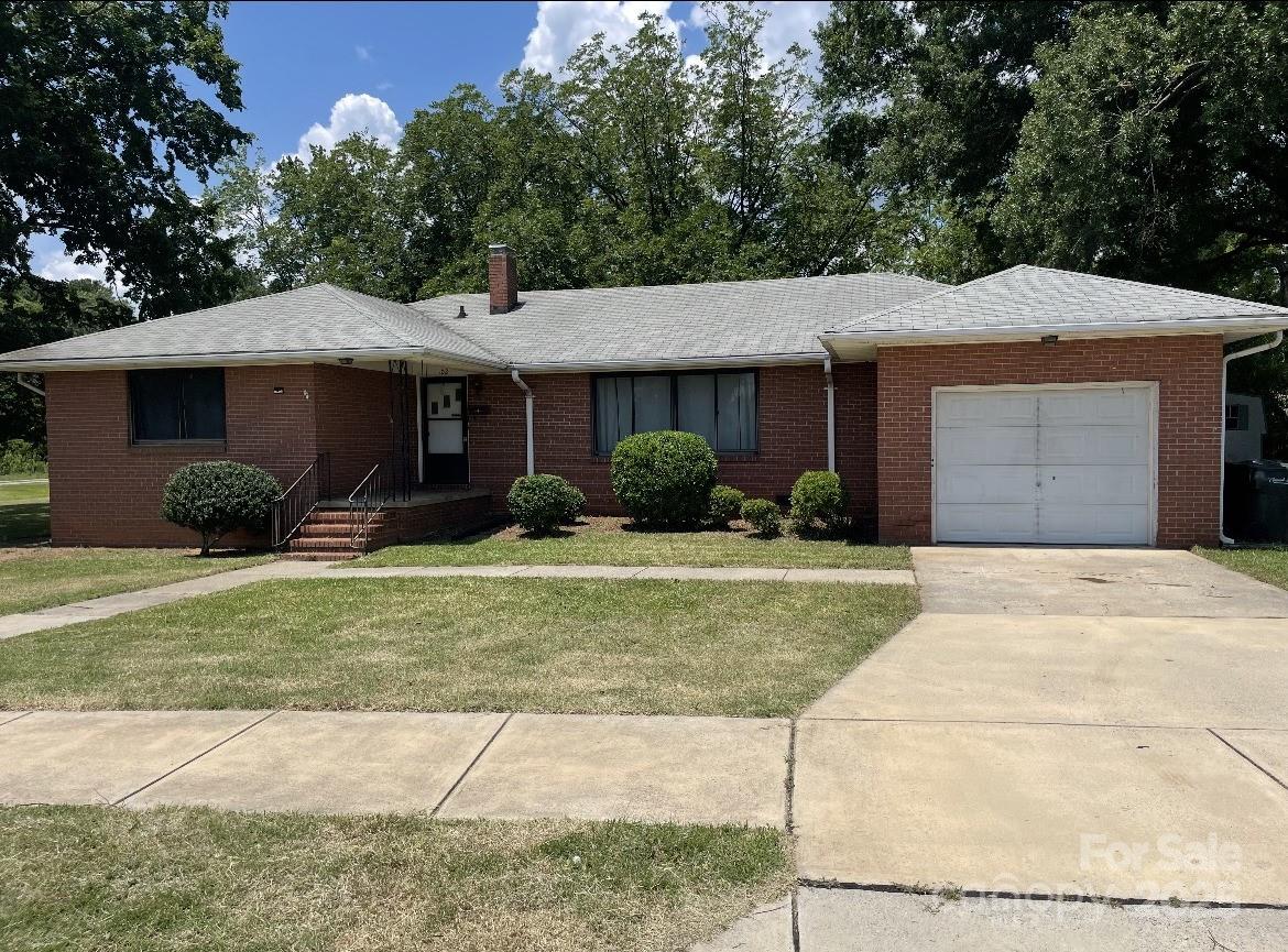 102 Stewart Street NW Concord NC 28027