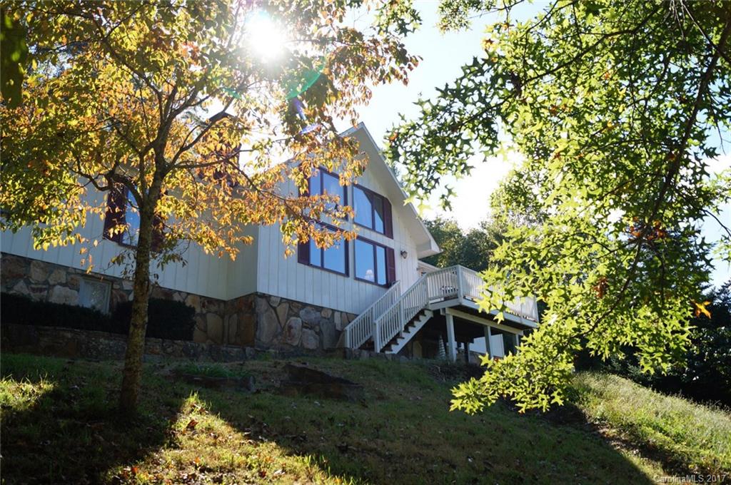 23 Green Cove Road Bakersville NC 28705
