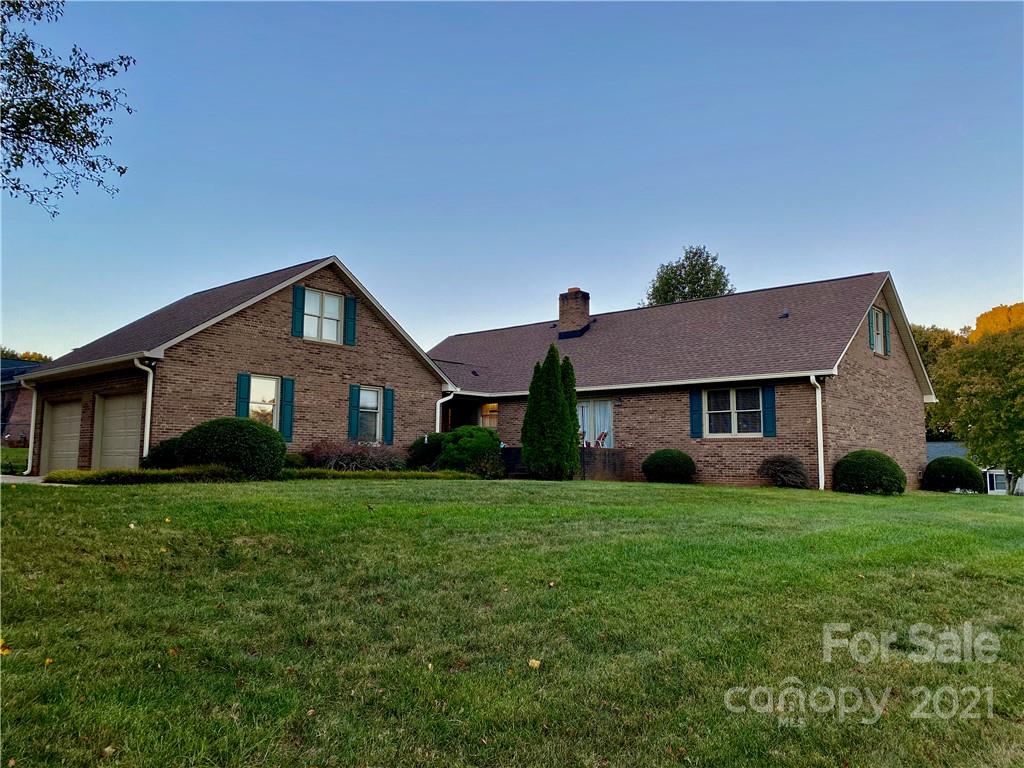 2684 Queens Drive Lincolnton NC 28092