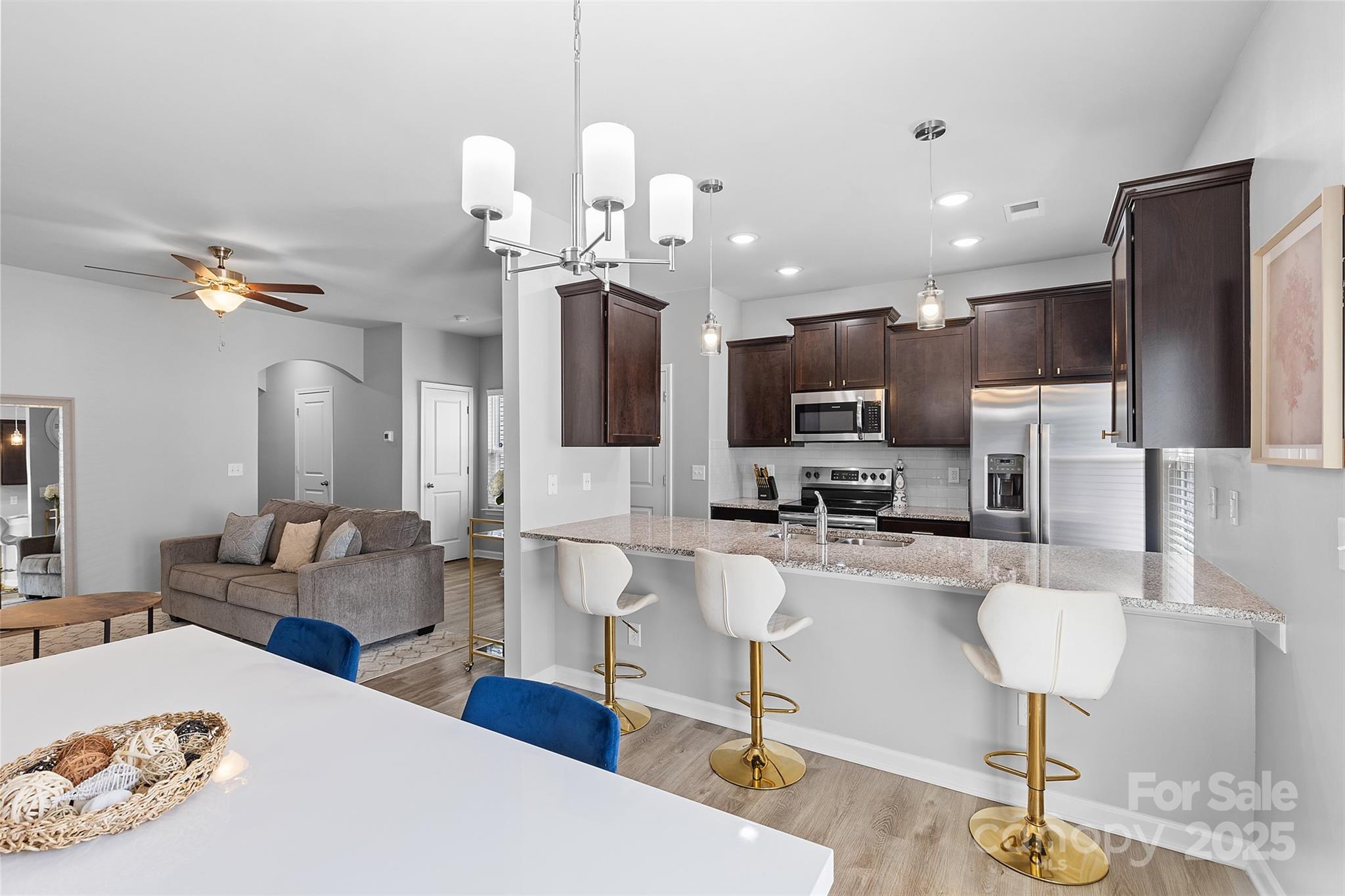 8048 Alderton Lane Charlotte NC 28215