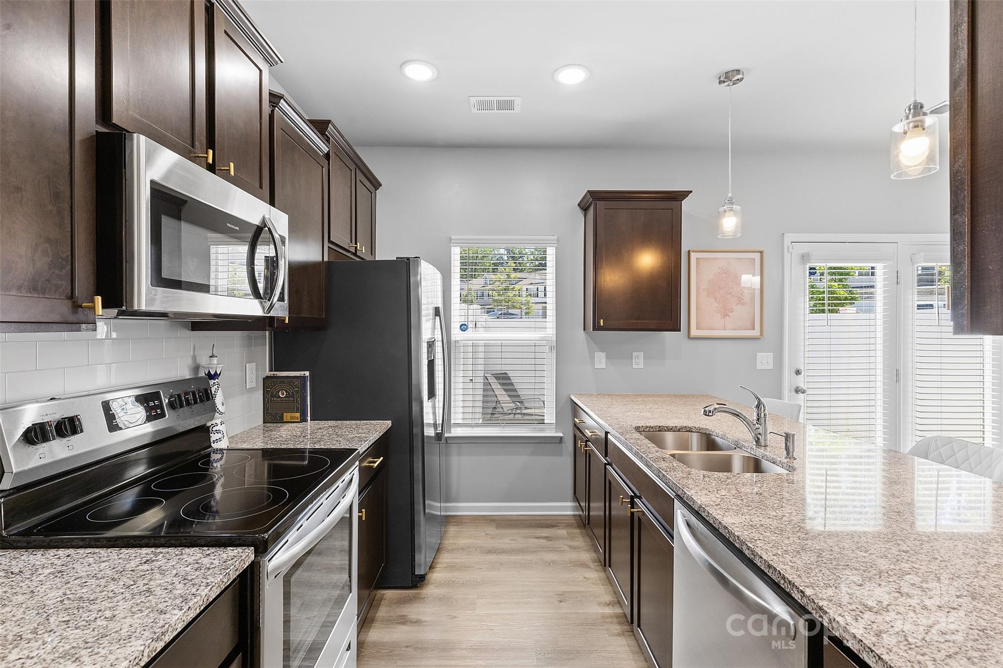 8048 Alderton Lane Charlotte NC 28215