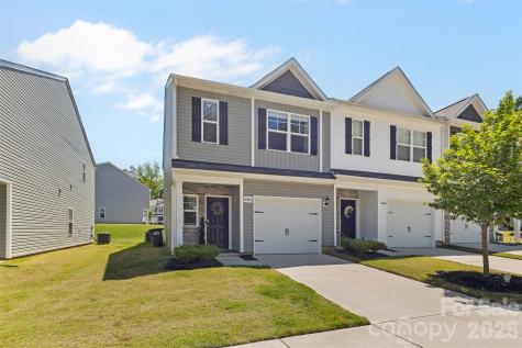 8048 Alderton Lane Charlotte NC 28215