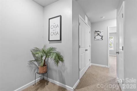 8048 Alderton Lane Charlotte NC 28215