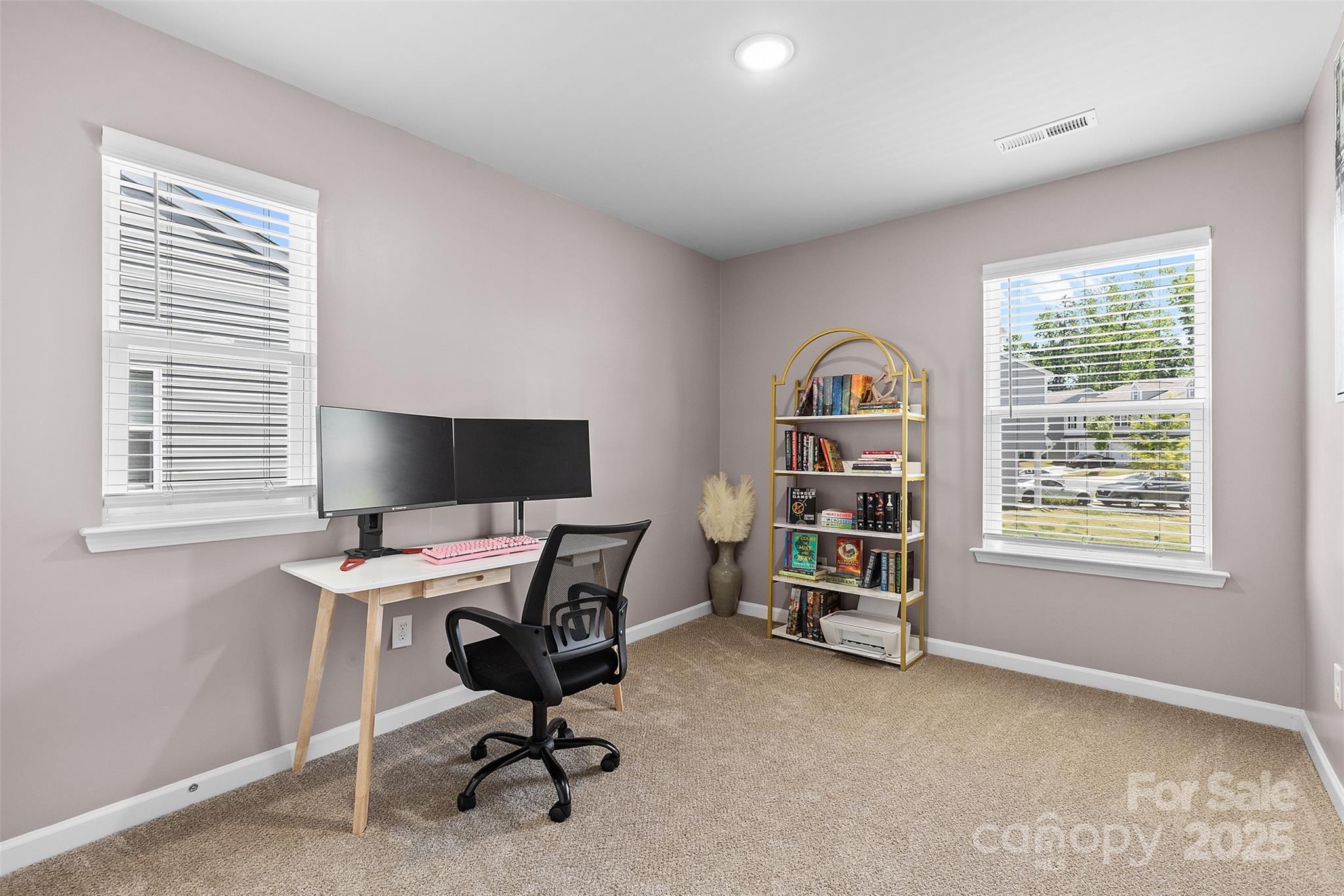 8048 Alderton Lane Charlotte NC 28215