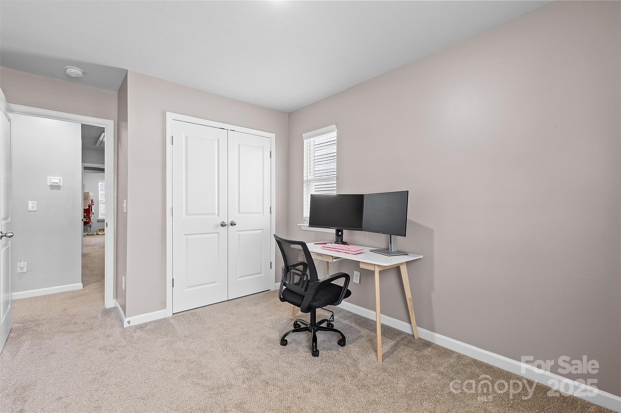 8048 Alderton Lane Charlotte NC 28215