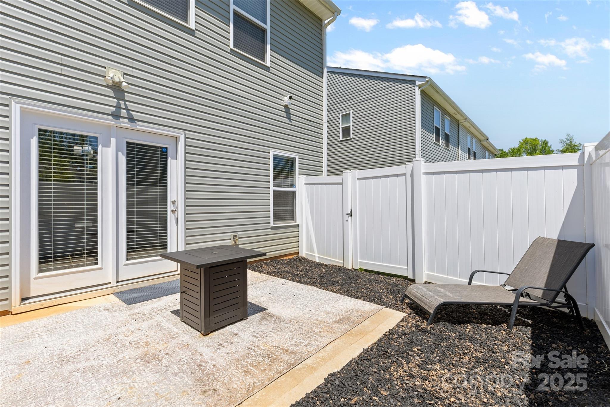 8048 Alderton Lane Charlotte NC 28215