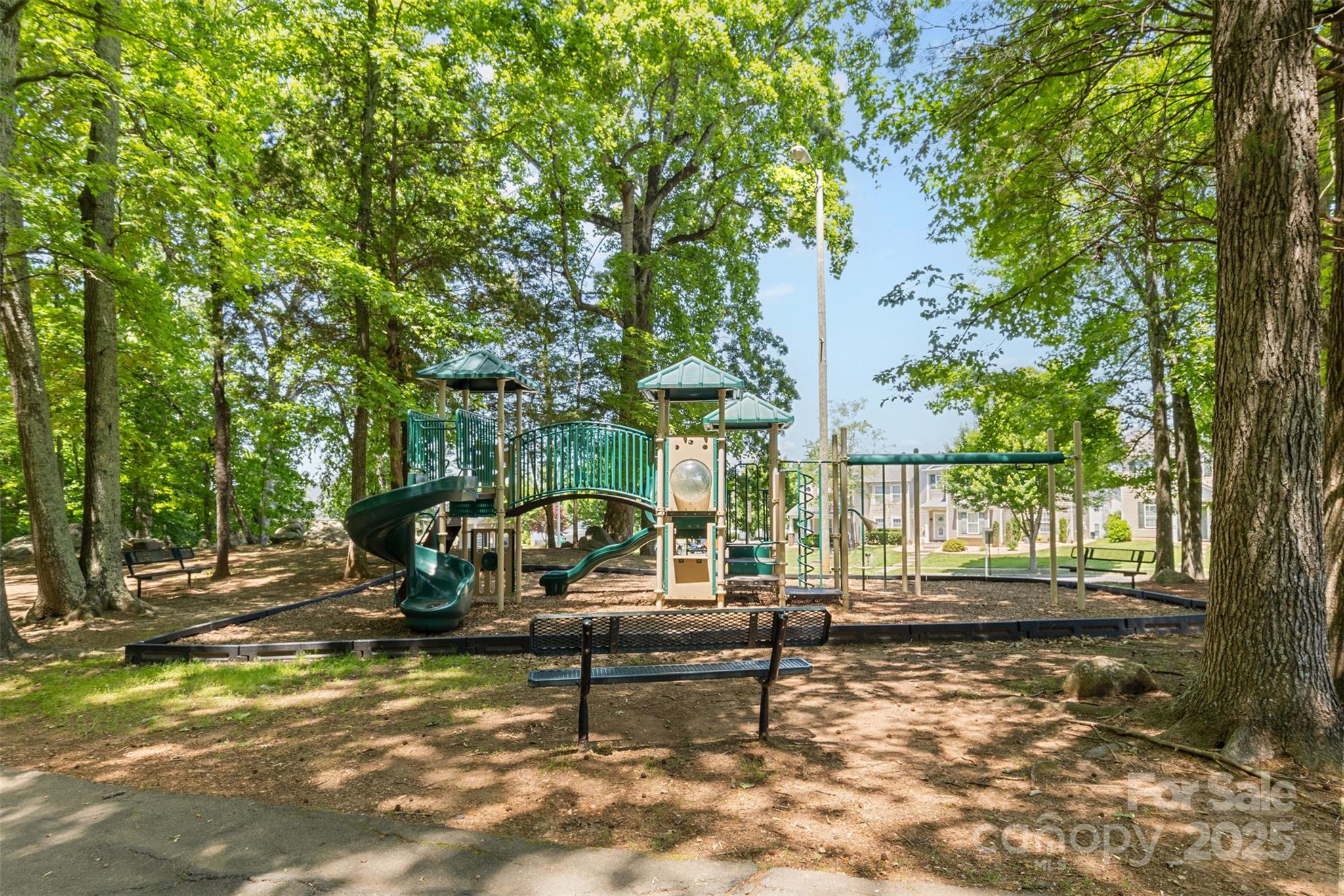 8048 Alderton Lane Charlotte NC 28215