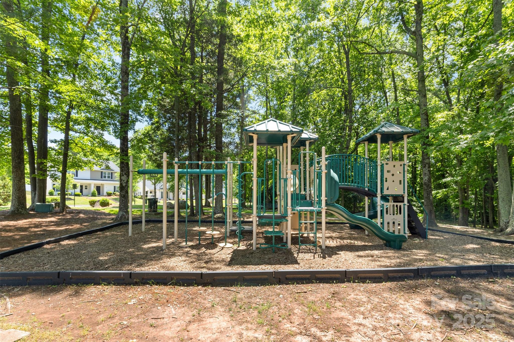 8048 Alderton Lane Charlotte NC 28215