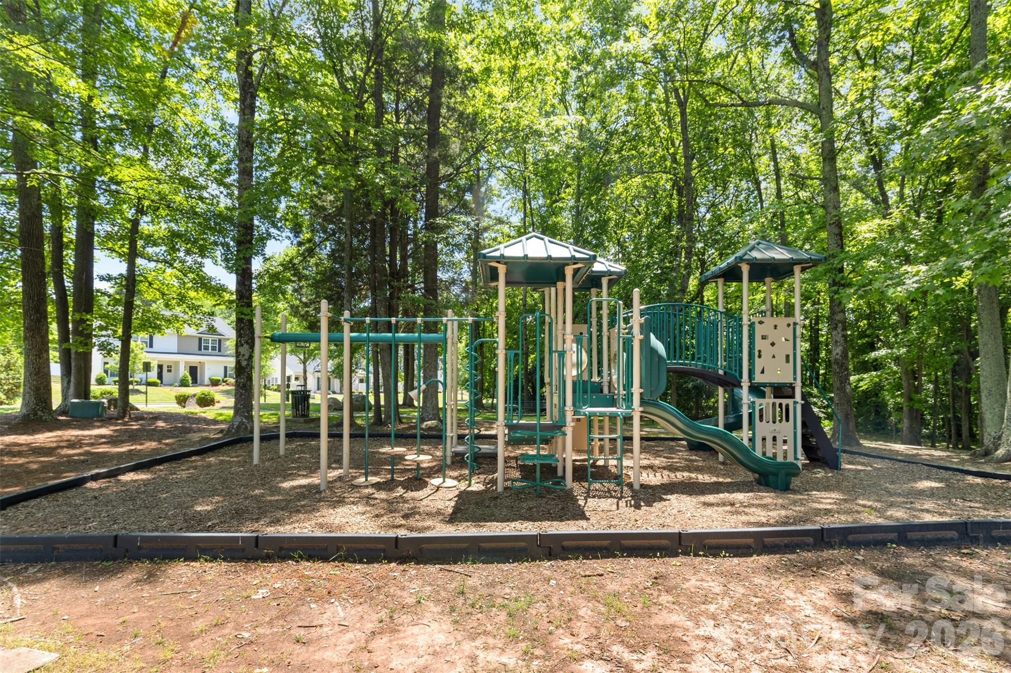 8048 Alderton Lane Charlotte NC 28215