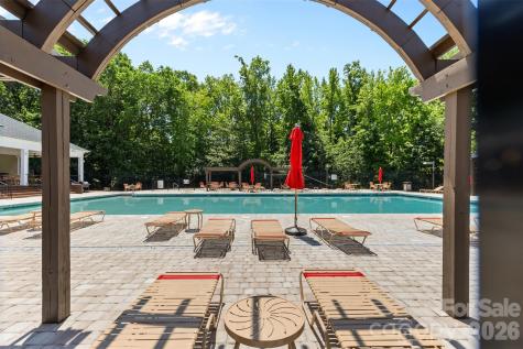 8048 Alderton Lane Charlotte NC 28215