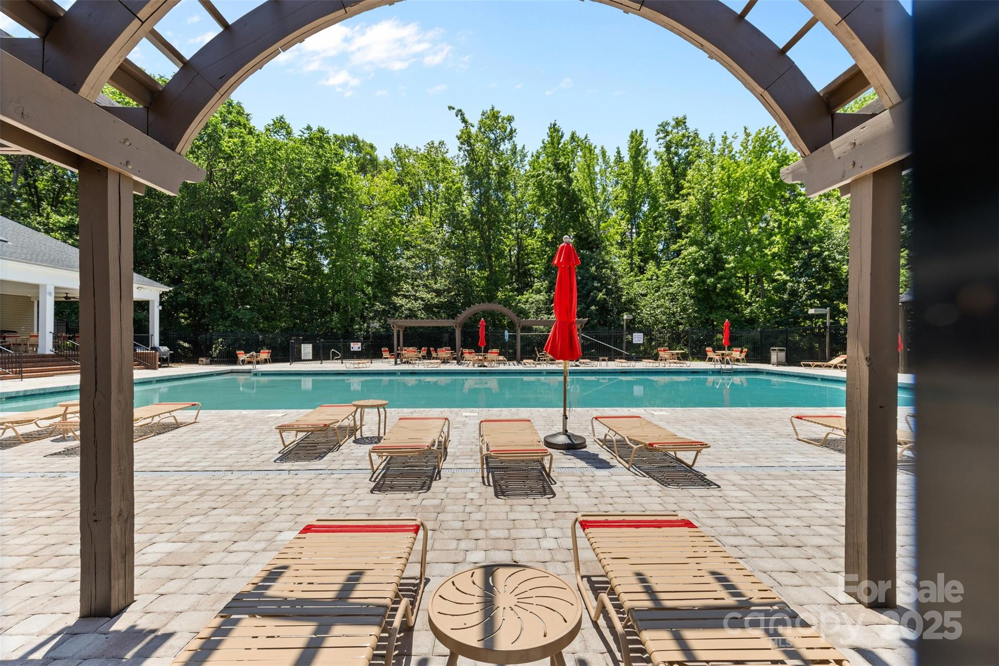 8048 Alderton Lane Charlotte NC 28215