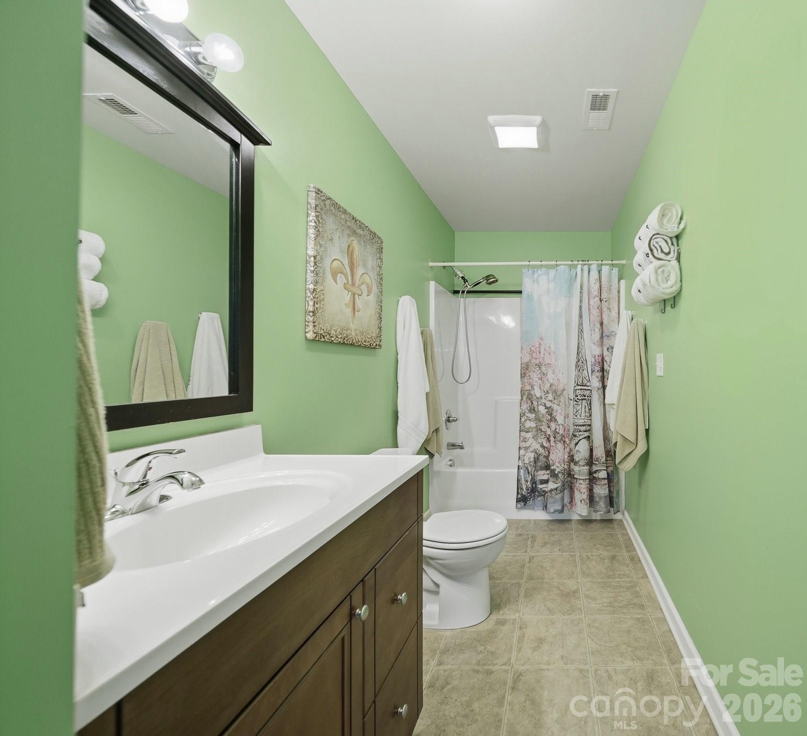 1662 Golden Cedar Lane Newton NC 28658