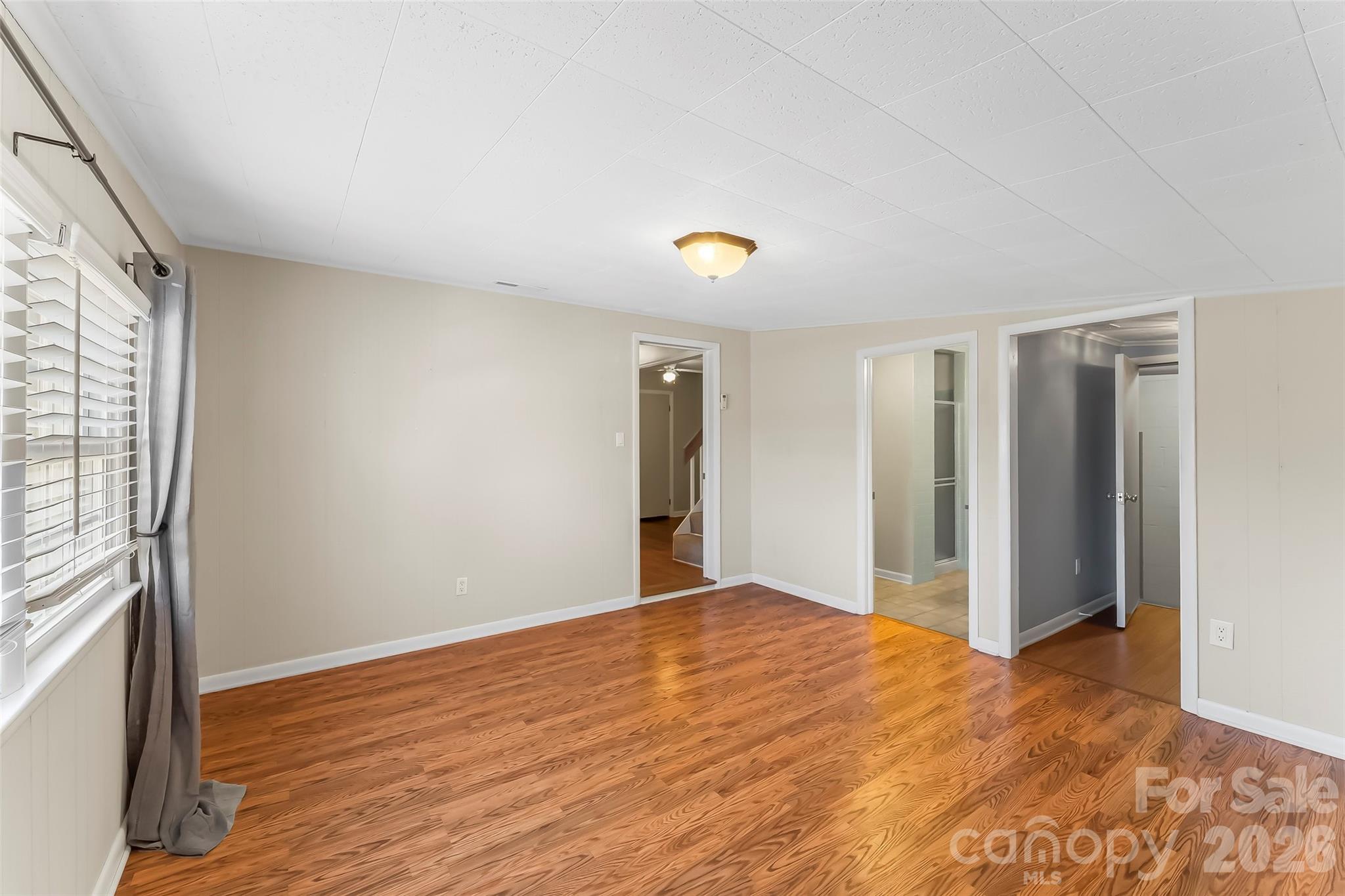 10 Woodmont Drive Asheville NC 28806