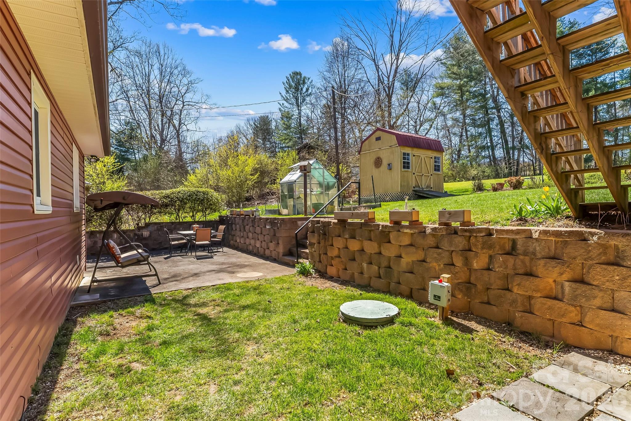 10 Woodmont Drive Asheville NC 28806