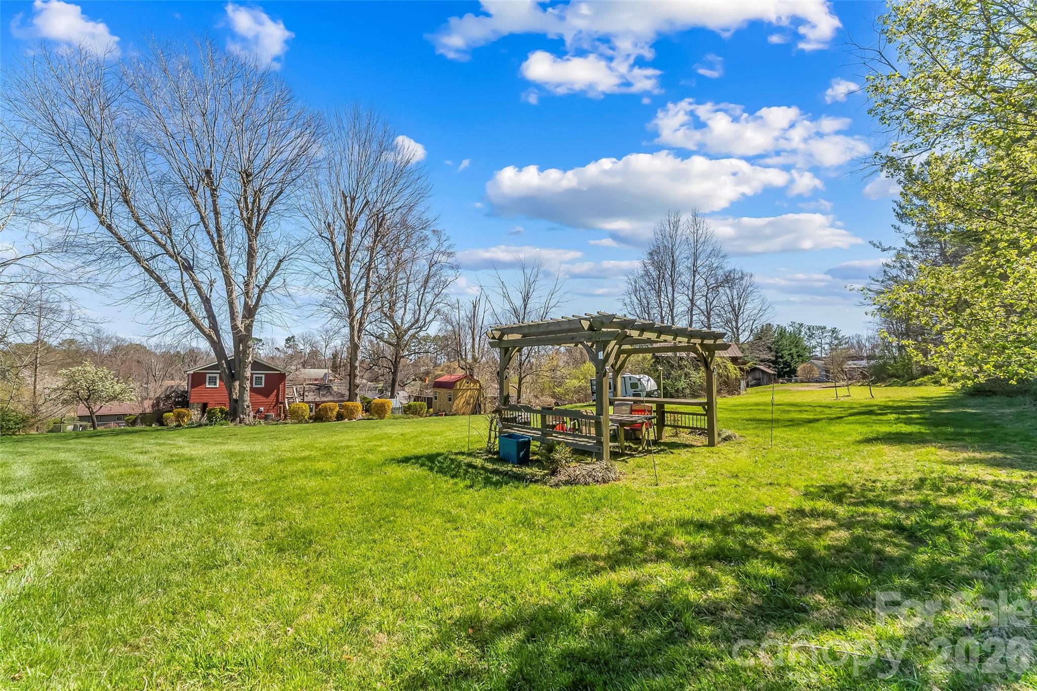 10 Woodmont Drive Asheville NC 28806