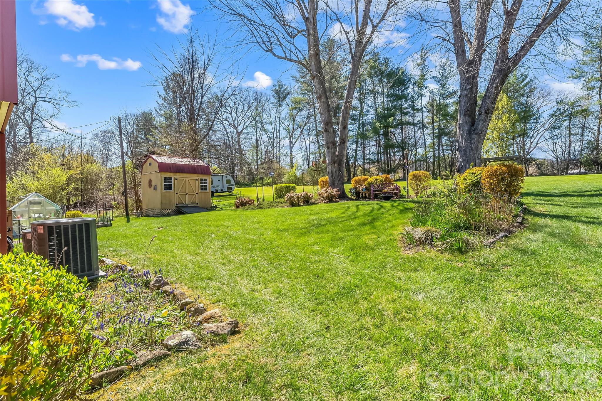 10 Woodmont Drive Asheville NC 28806