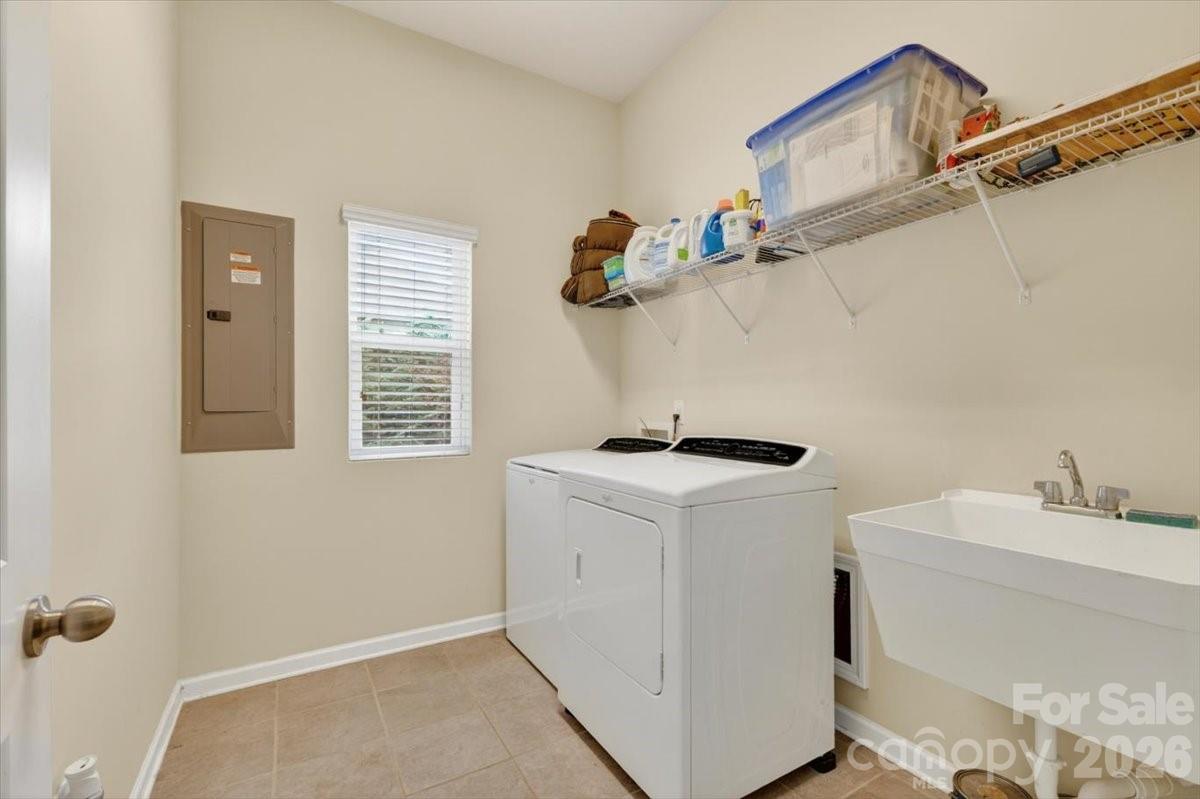 10585 Sweethaven Lane Harrisburg NC 28075