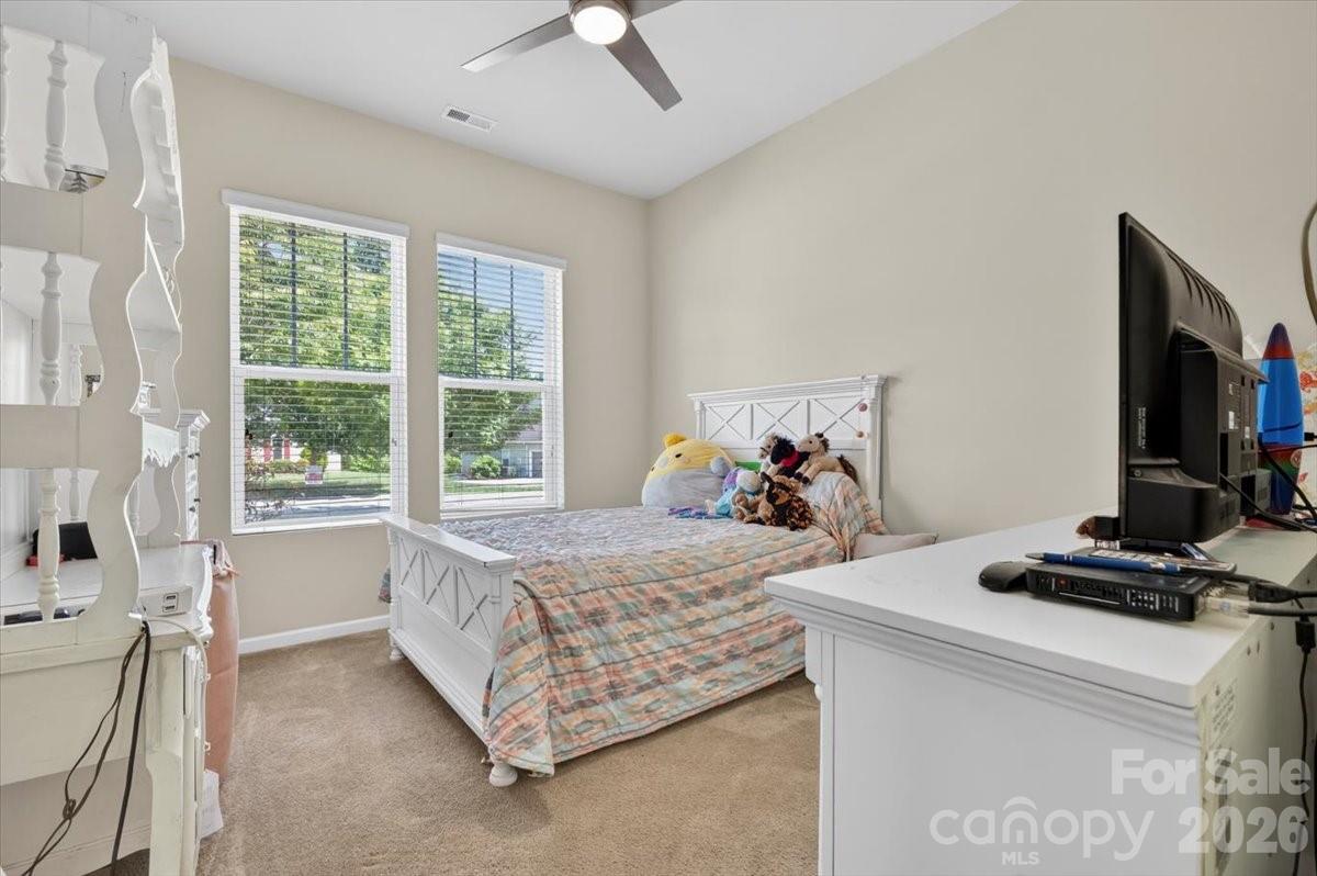 10585 Sweethaven Lane Harrisburg NC 28075