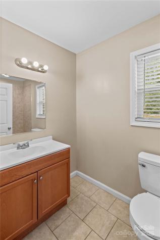 106 Emlee Street Lexington NC 27295