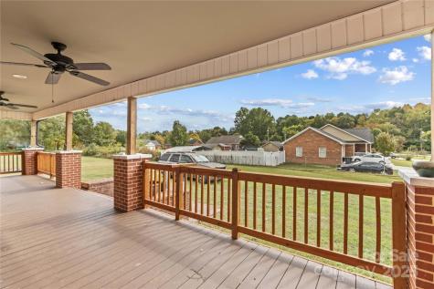 106 Emlee Street Lexington NC 27295