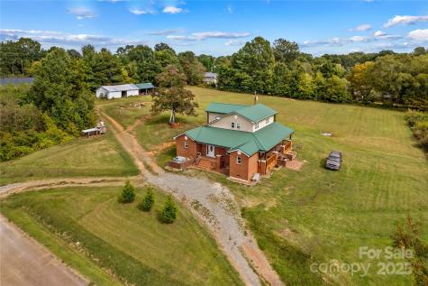 106 Emlee Street Lexington NC 27295