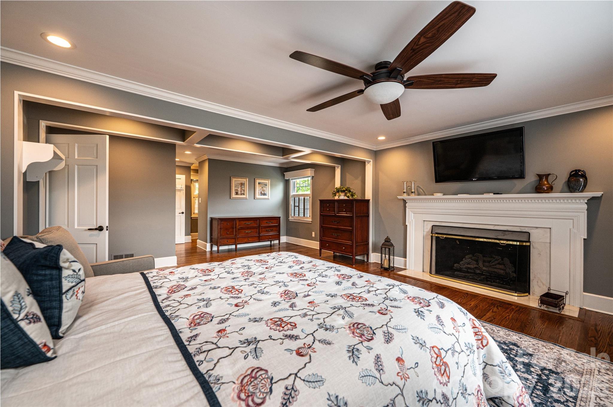 923 1st Street NE Hickory NC 28601