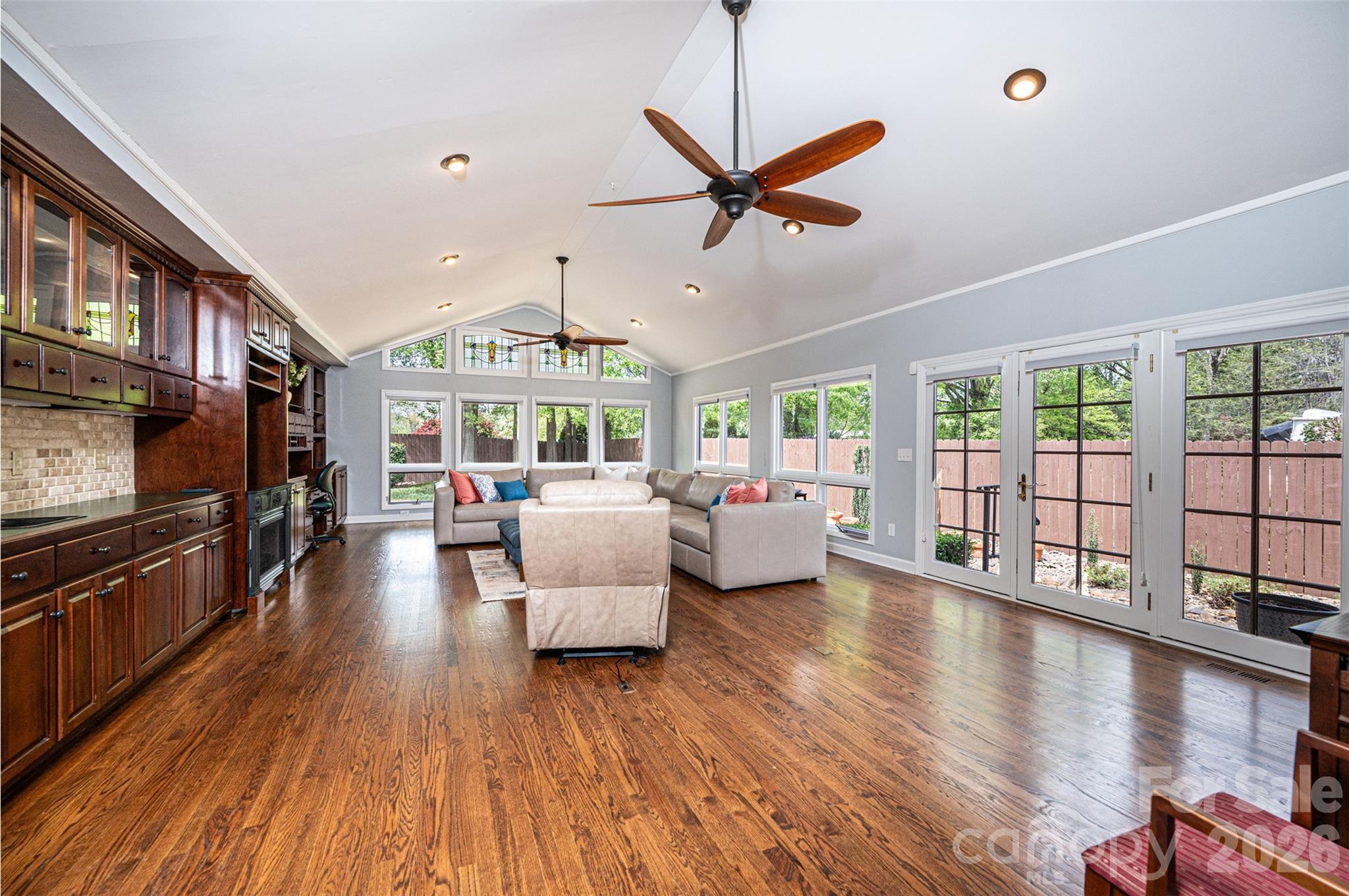923 1st Street NE Hickory NC 28601