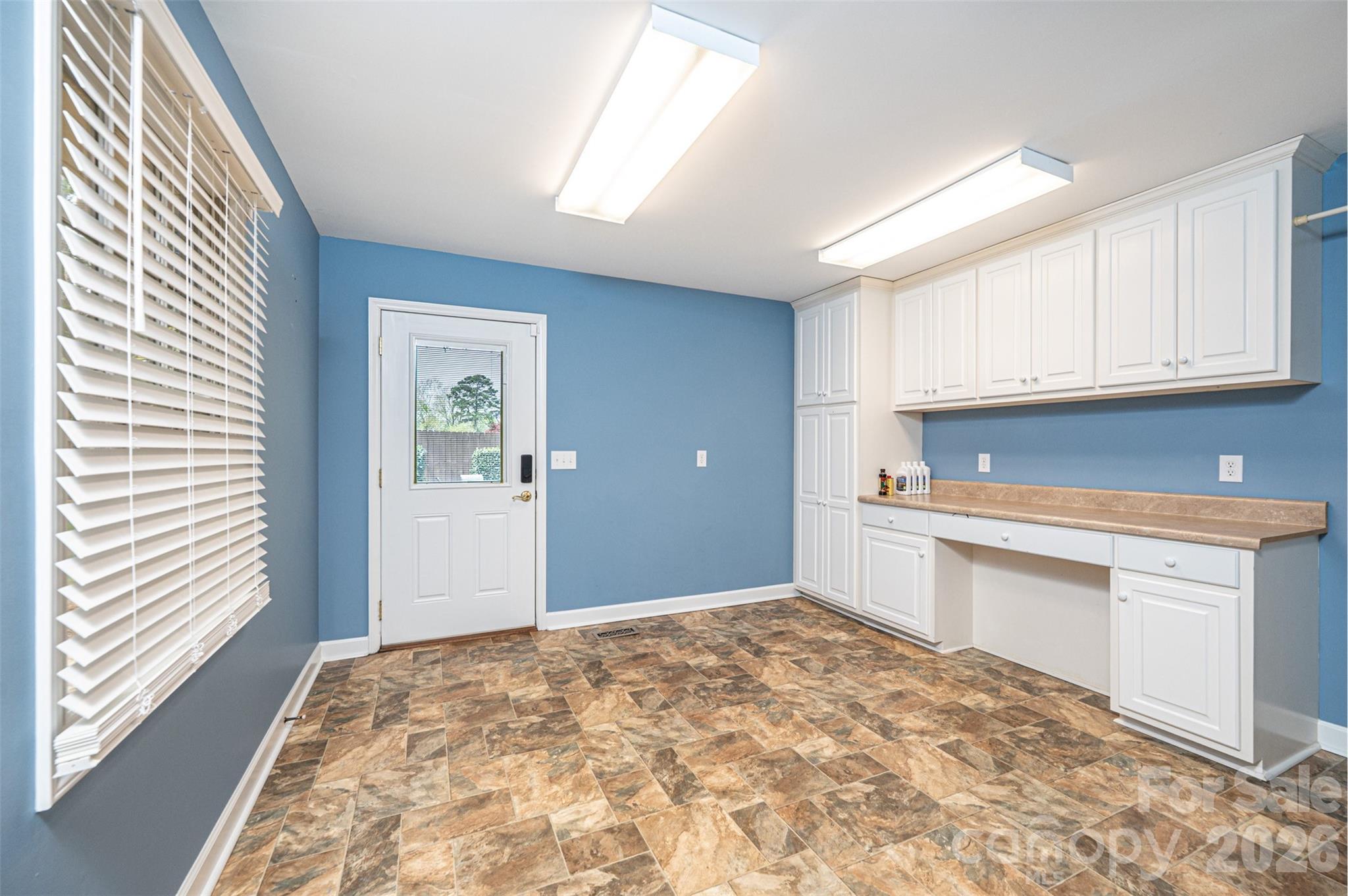 923 1st Street NE Hickory NC 28601