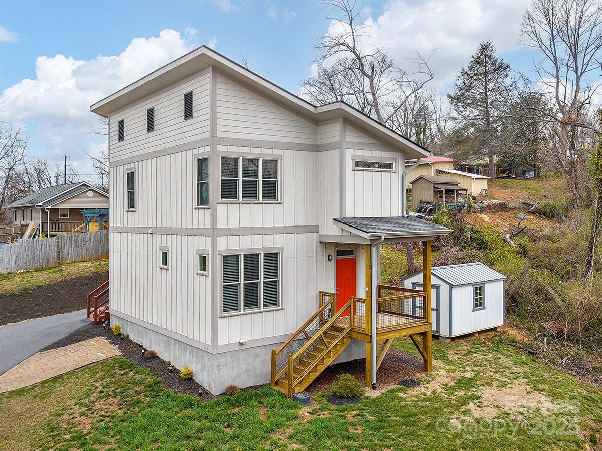 34 Walnut Lane Asheville NC 28804