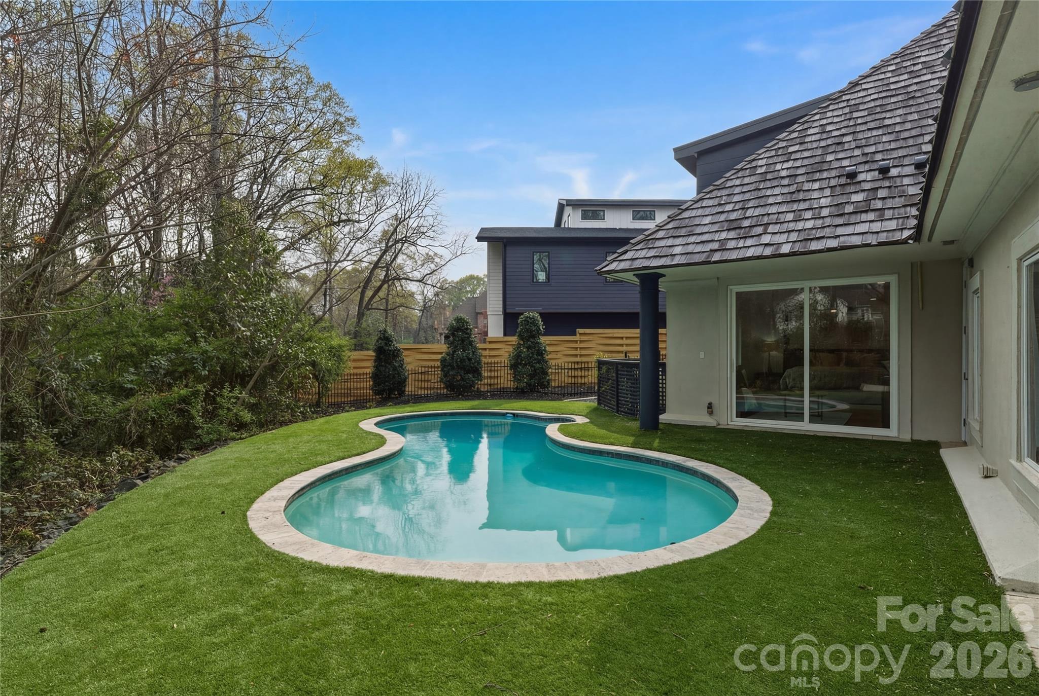 1417 S Wendover Road Charlotte NC 28211