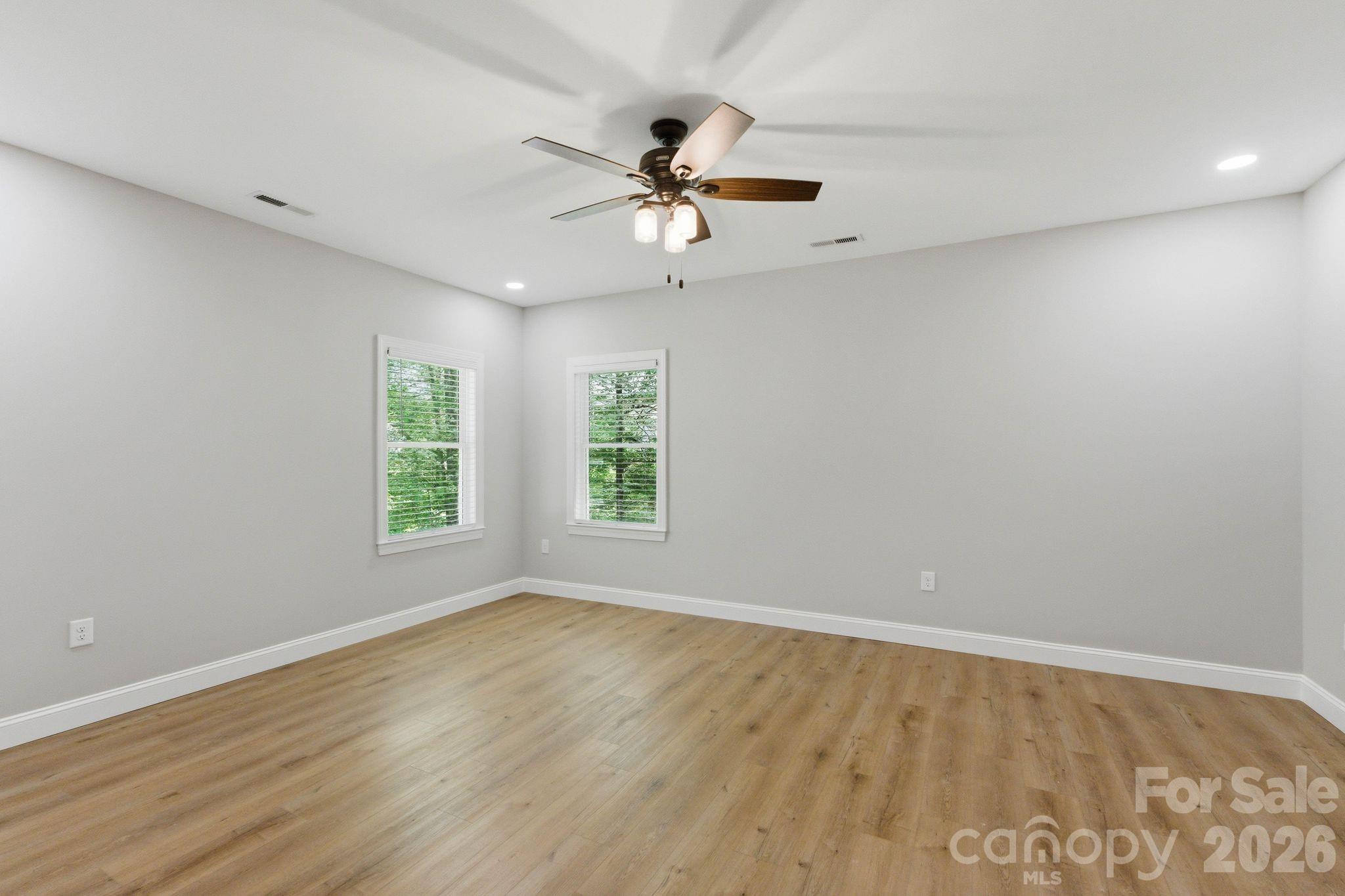 2442 Falcon Lane Statesville NC 28625