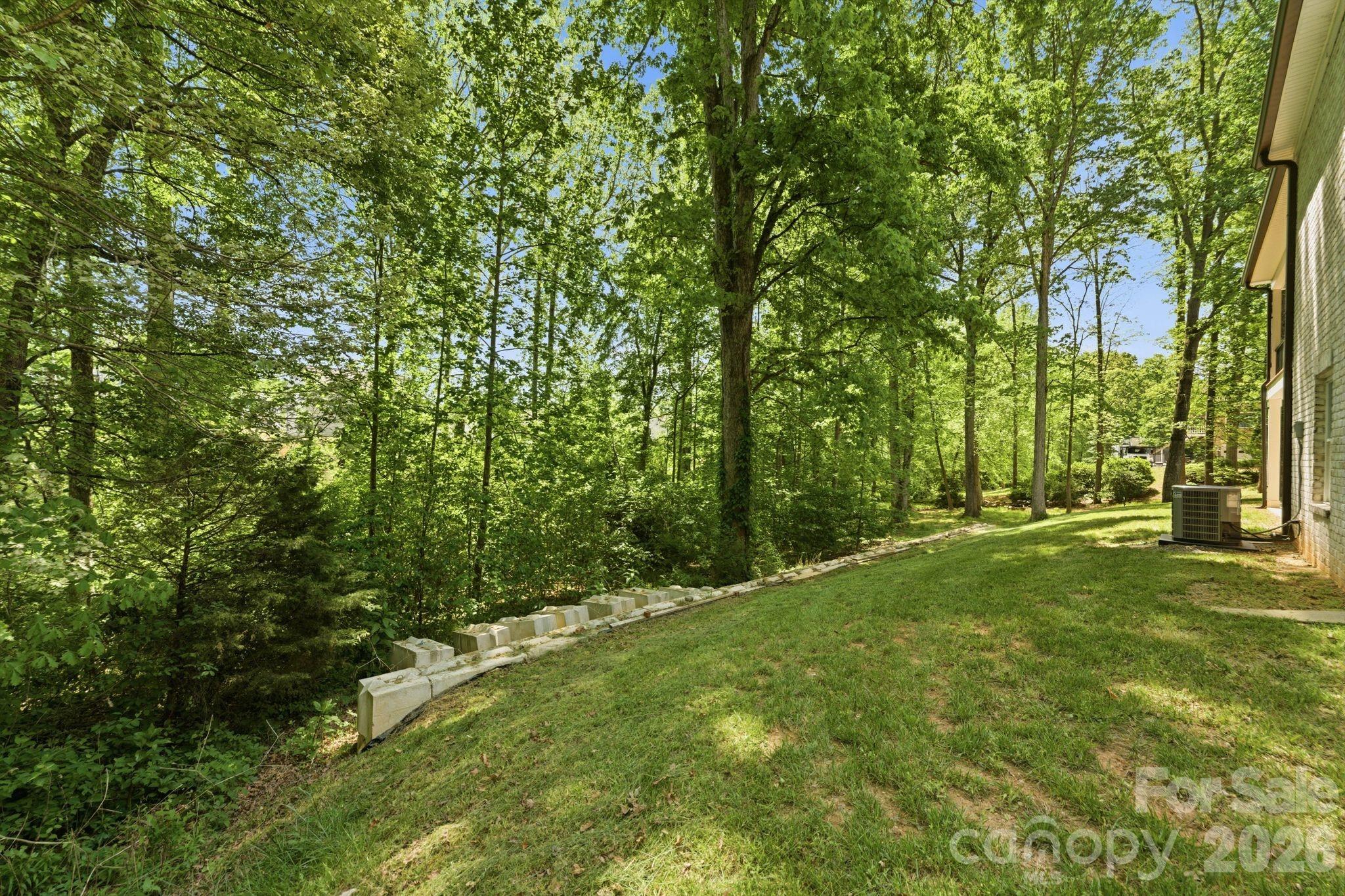 2442 Falcon Lane Statesville NC 28625